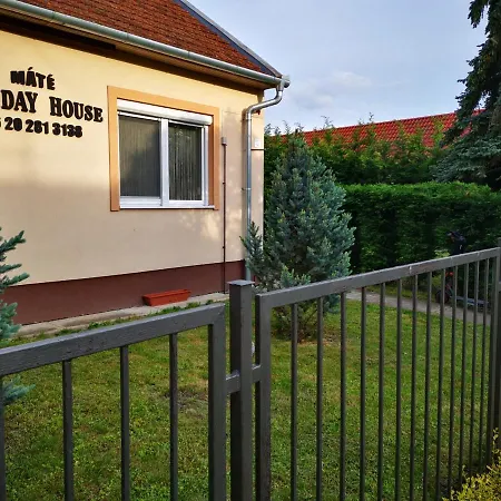 Máté House * Gyula