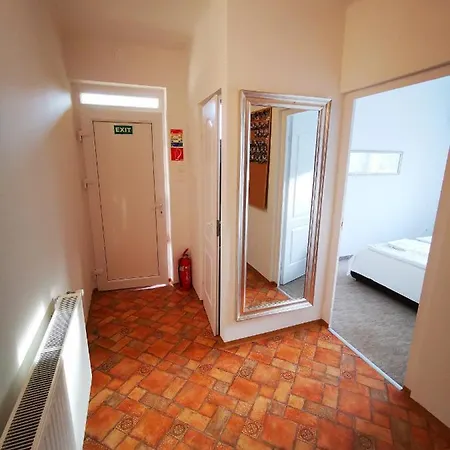 Mate House Gyula
